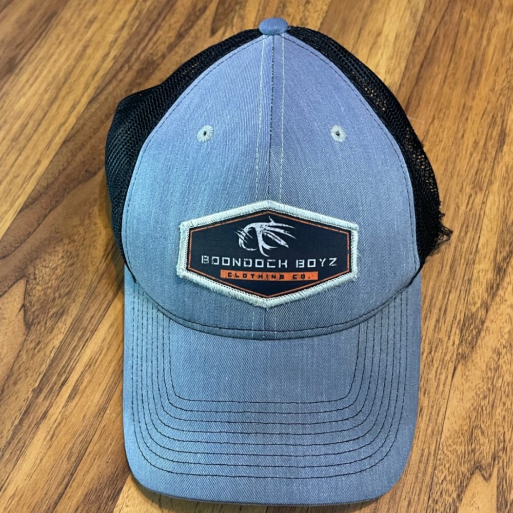 Boondock Boyz Trucker Hat Mens OSFA Gray Black Mesh Snapback Outdoor Cap OC771